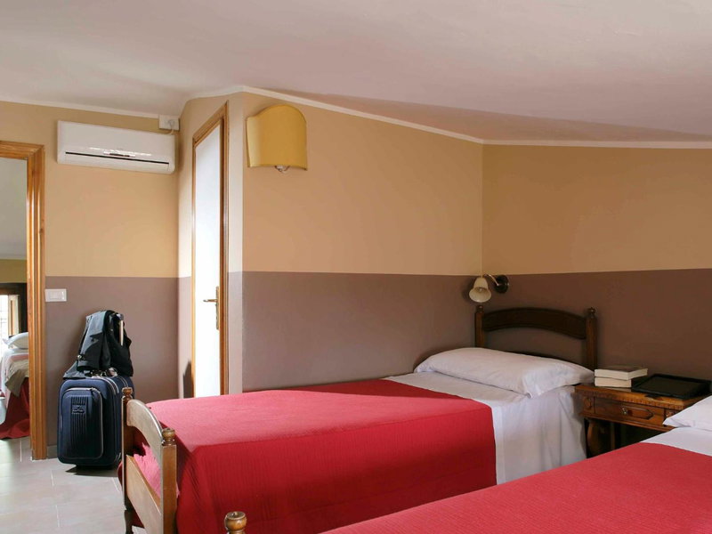 Hotel Properzio, Assisi, Italy