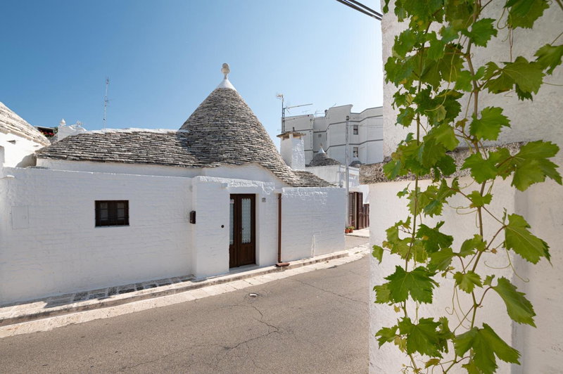Trullo dal Cavaliere, Alberobello, Italy