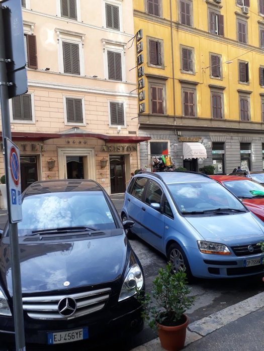 Oscar Rooms, Rome, Italy