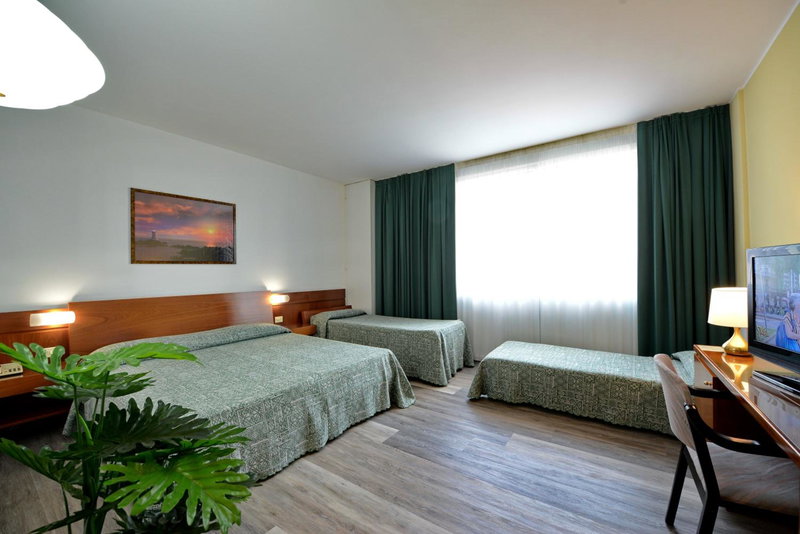 Hotel Krystal, Bussolengo, Italy