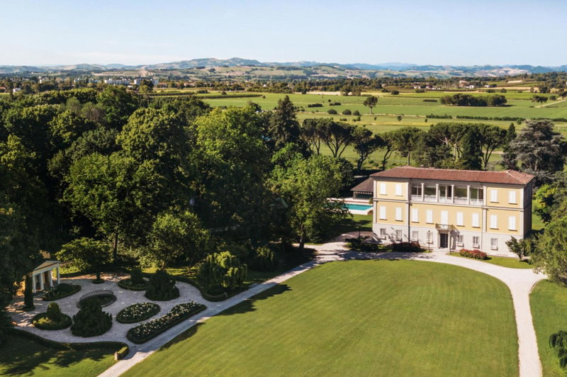 Villa Abbondanzi Resort, Faenza, Italy
