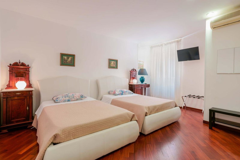 Ai Marinai, Taranto, Italy