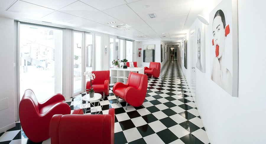 Hotel Studio Inn Centrale & Milano Urban Padel, Milan, Italy