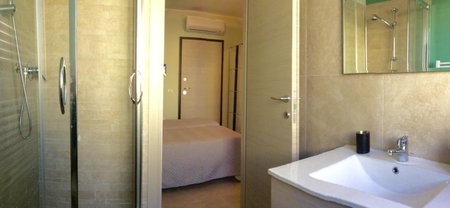 Guest House Roma Express, Ladispoli, Italy