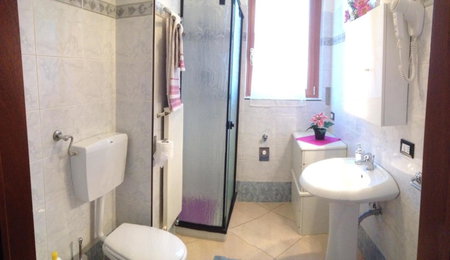 Top Suit Centro - Guest house, Brugherio, Italy