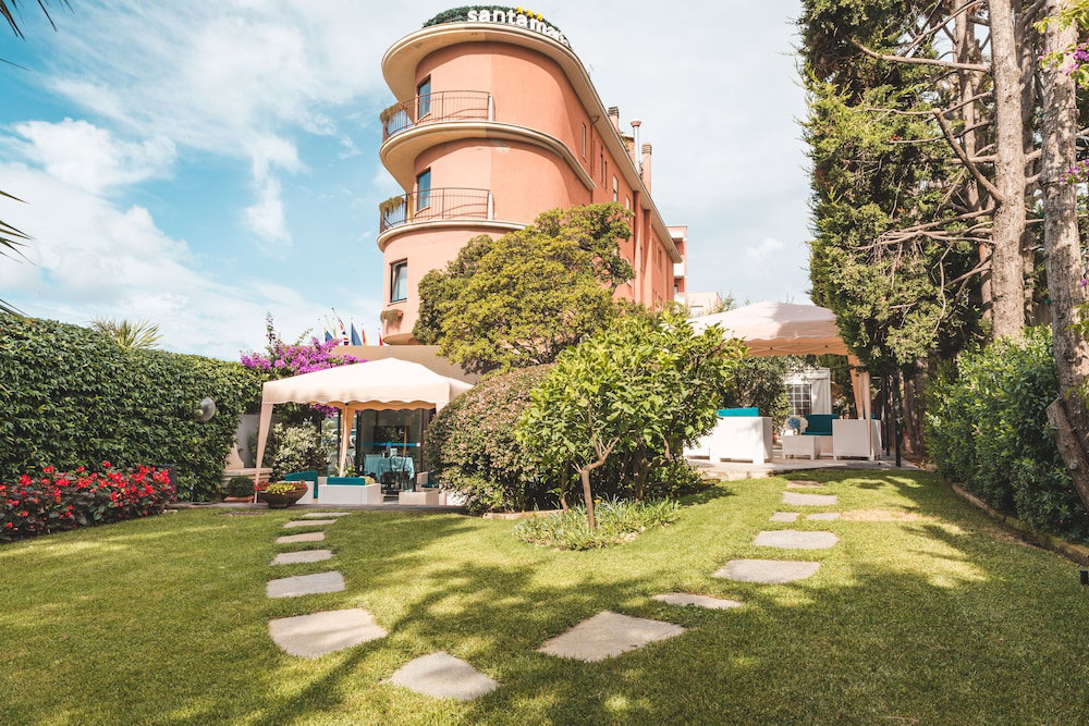 Albergo Santa Maria, Italy