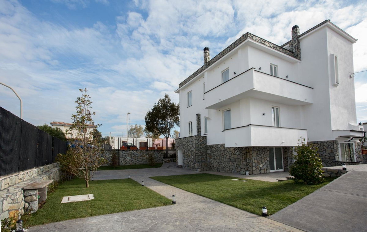 Guesthouse Porto di Roma, Italy