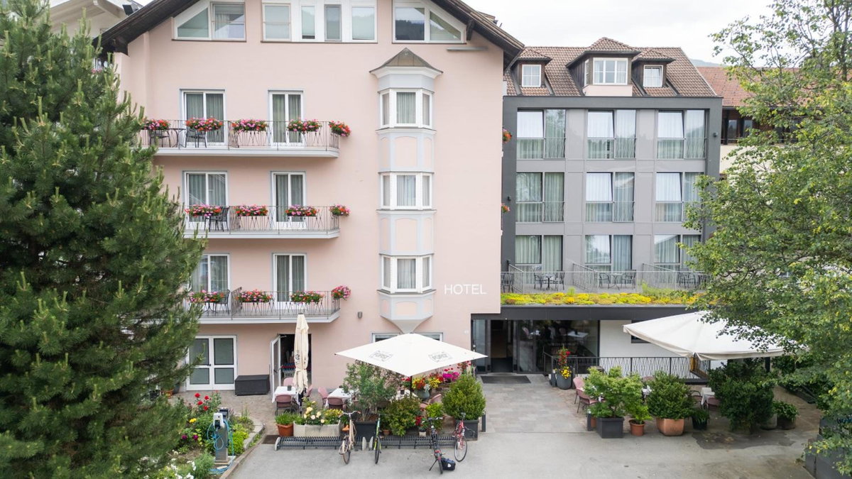 Hotel · Hotel Mondschein, Vipiteno