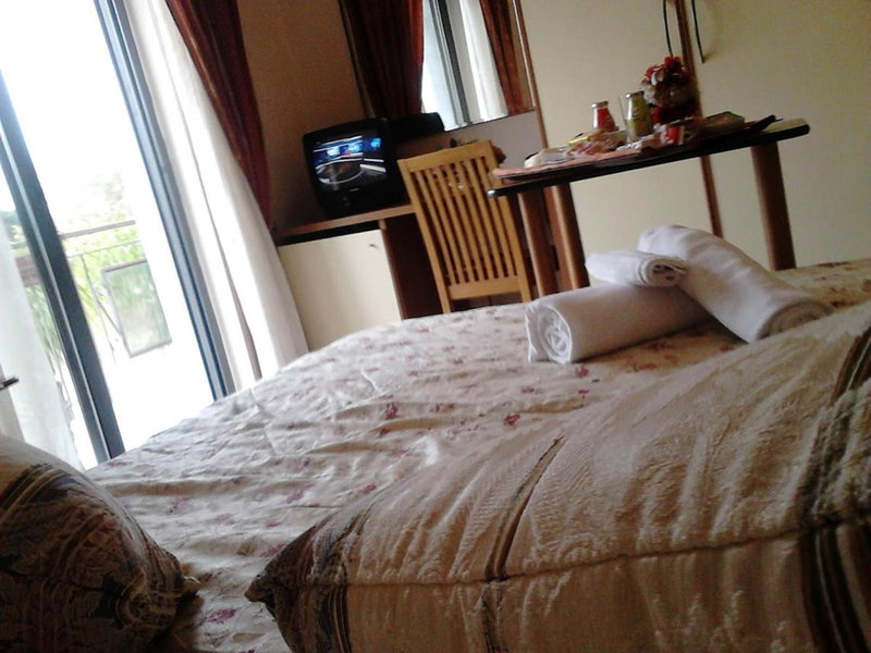 Hotel Happy Days, Licola, Italy