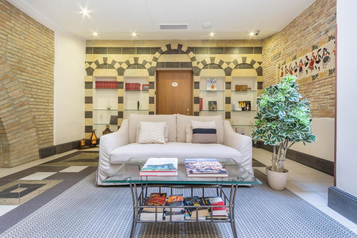 Hotel · Arcobaleno Rooms, Cagliari