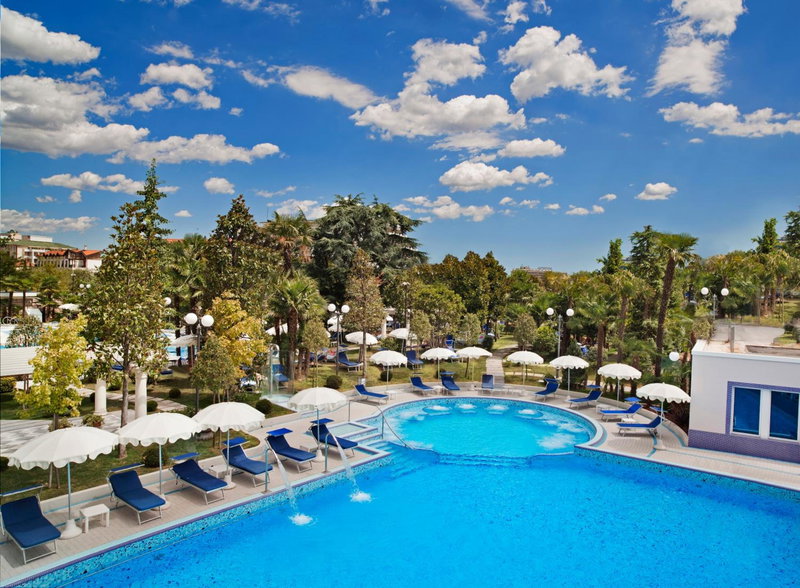 Grand Hotel Trieste & Victoria - Contemporary Thermal Luxury SPA, Abano Terme, Italy