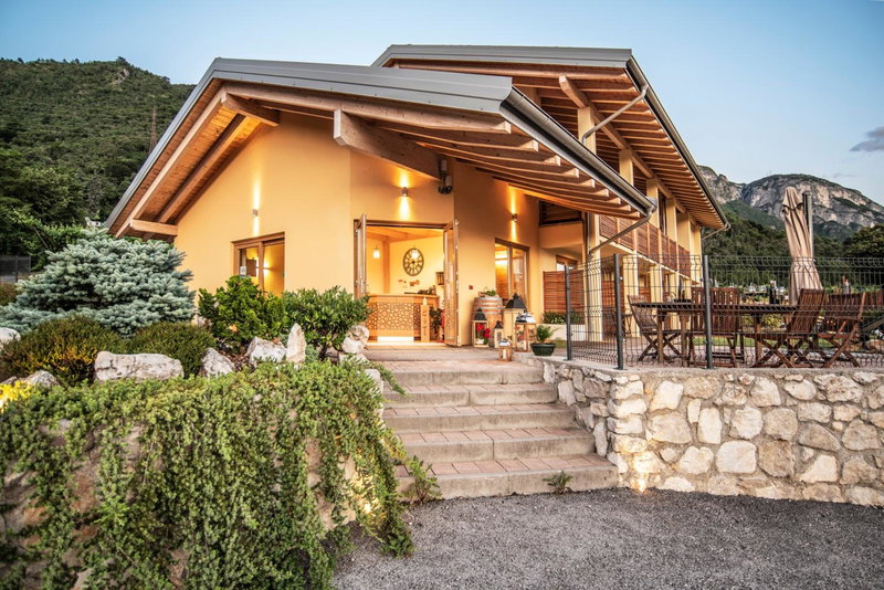 Agriturismo Al Maniero, Trento, Italy
