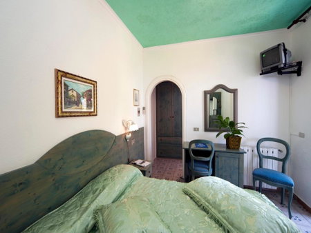 Hotel Giardino Delle Ninfe E La Fenice, Ischia, Italy