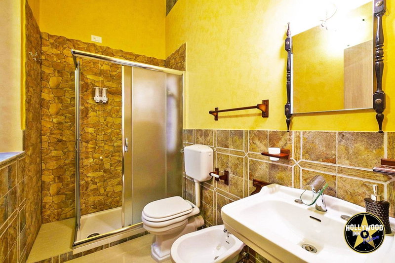 Hollywood Inn Palermo, Palermo, Italy