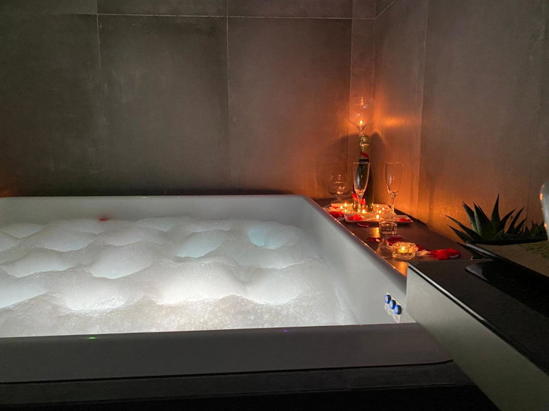 Megaris Luxury Suite Rooms, Naples, Italy