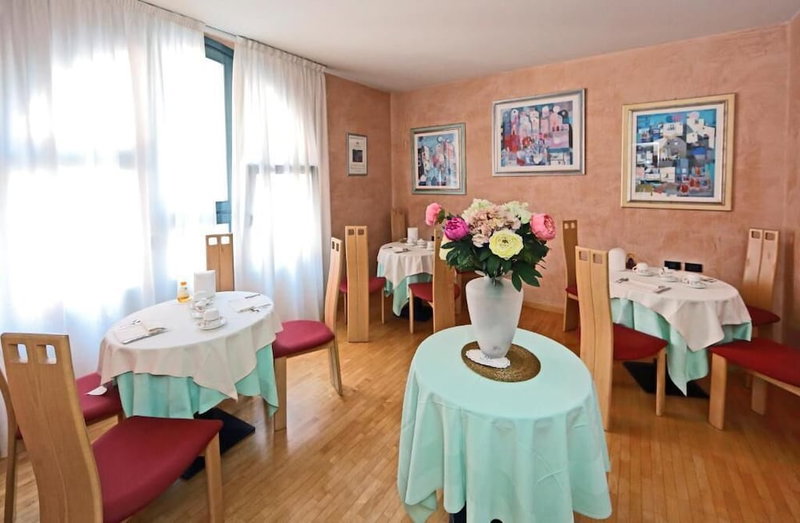 Hotel Contà, Pieve di Soligo, Italy