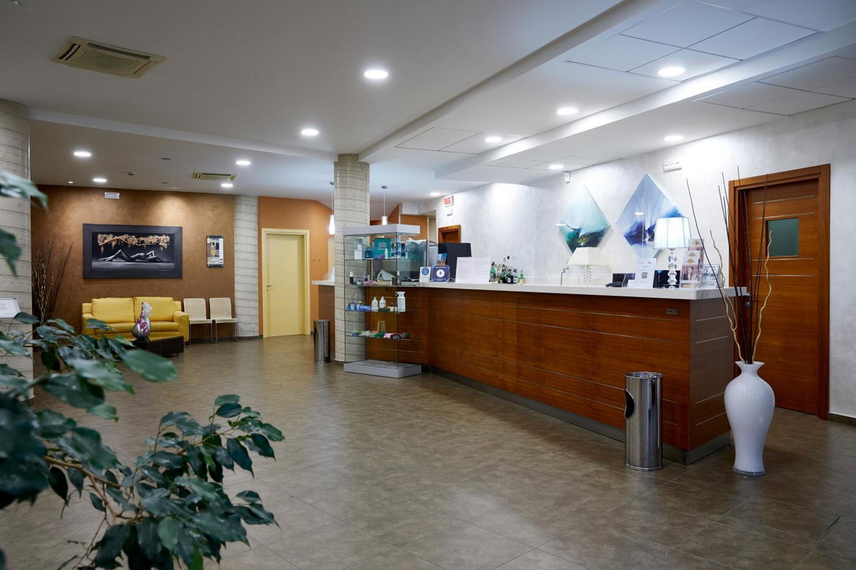 Hotel · Hotel Concorde, Camerano
