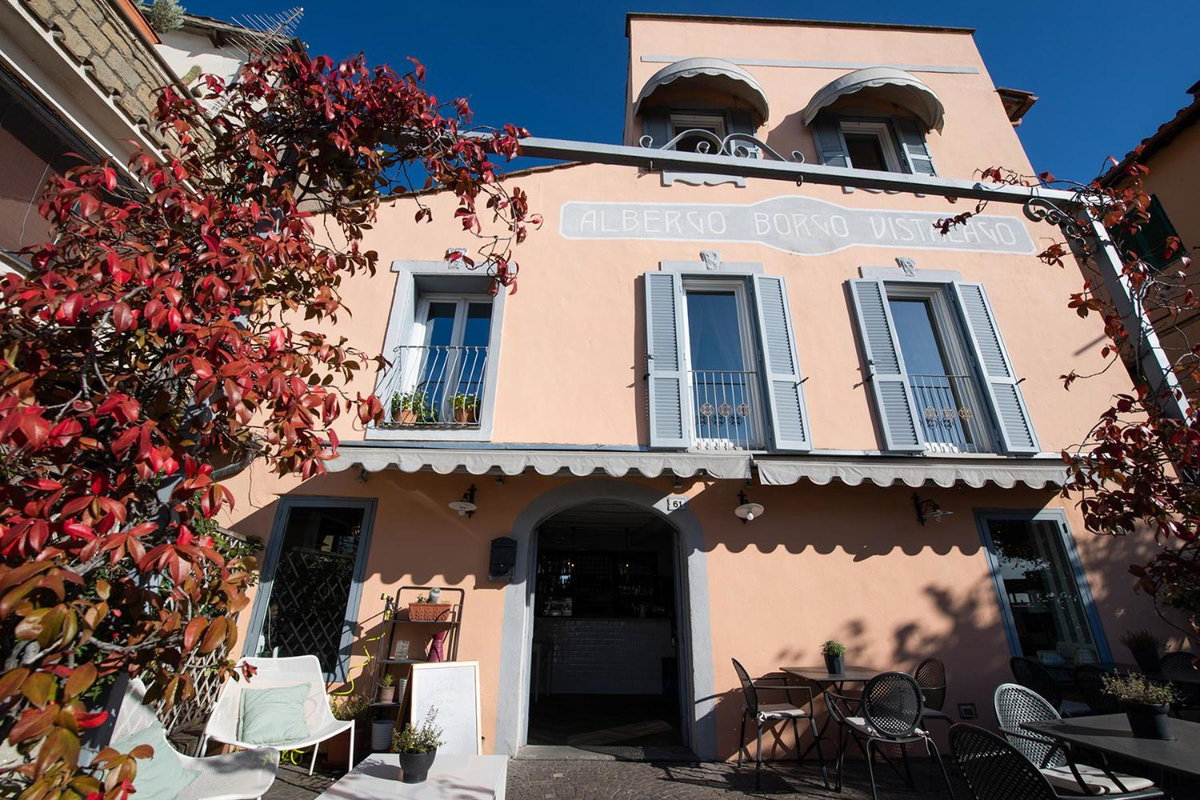 Hotel · Hotel Borgo Vista Lago, Trevignano Romano