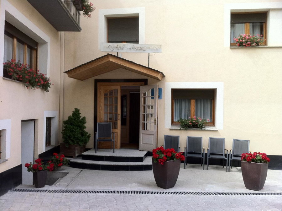 Hotel Jaume, Alp, Spain