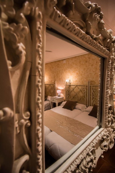 Hostal Goya Suites, Salamanca, Spain