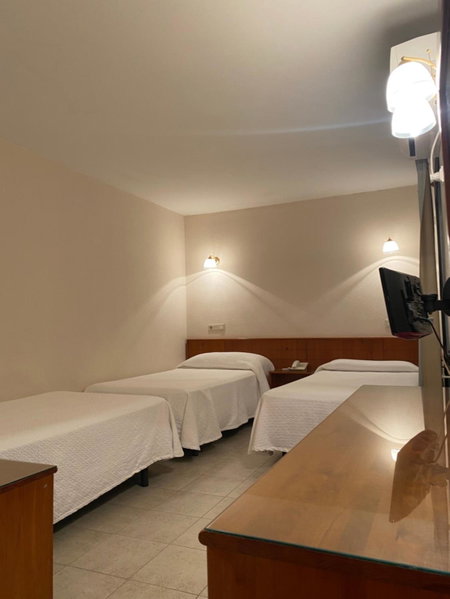 Hostal Blayet - Hostal Automatizado, Valencia, Spain