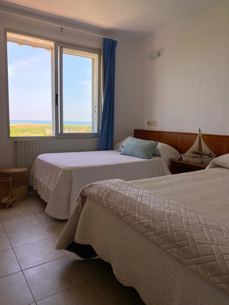 Hostal Blayet - Hostal Automatizado, Valencia, Spain