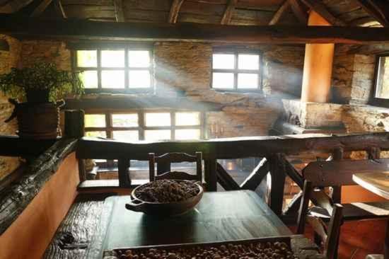 Casa O´Crego, San Román, Spain
