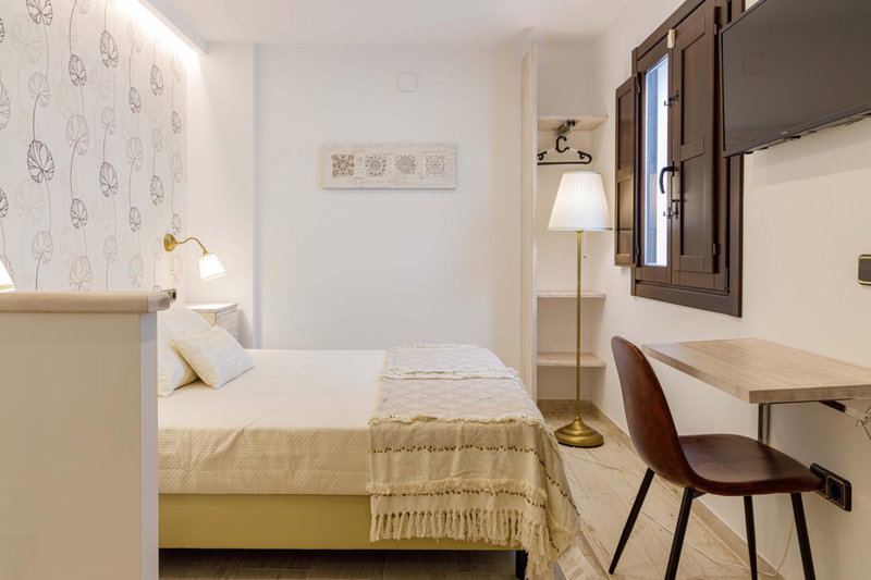 Hostal Peñiscola, Peñíscola, Spain