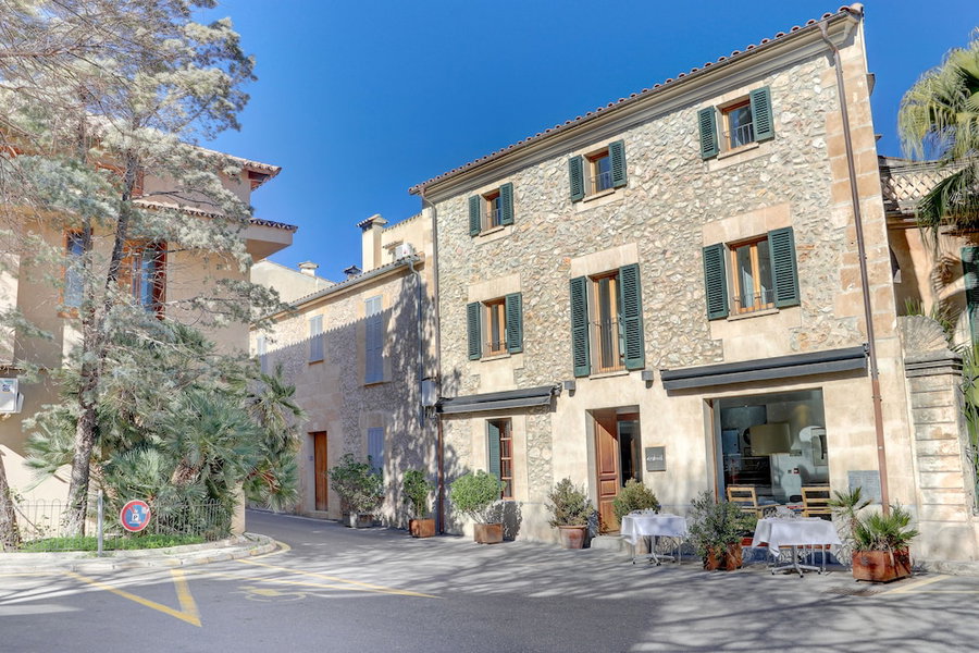 Hotel Desbrull - Turismo de interior, Pollensa, Spain