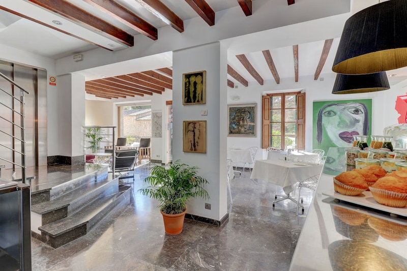 Hotel Desbrull - Turismo de interior, Pollensa, Spain