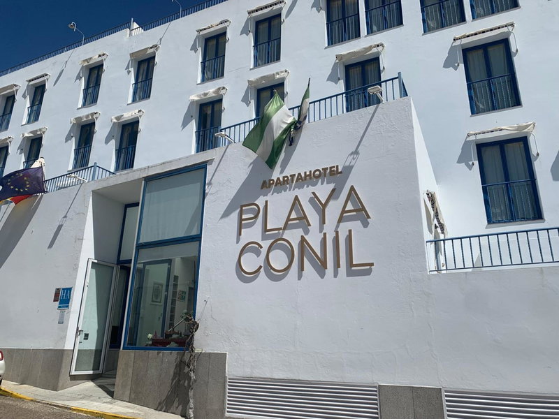 Apartahotel Rompeolas, Conil de la Frontera, Spain