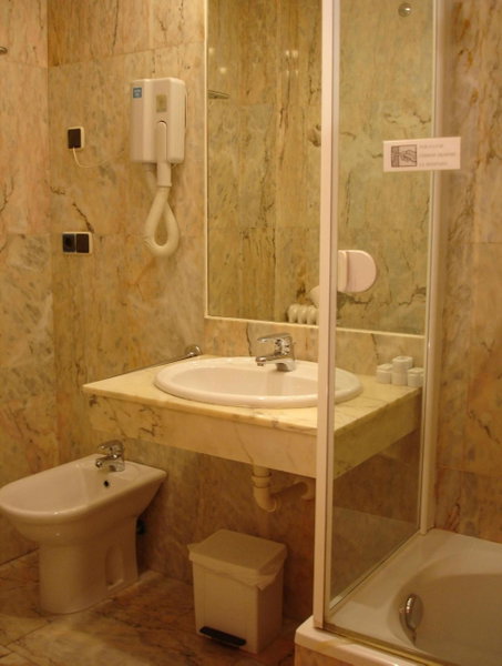 Albergue Revolutum Hostel, Salamanca, Spain