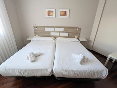 Apartamentos Turísticos Guillermo, Palas de Rei, Spain