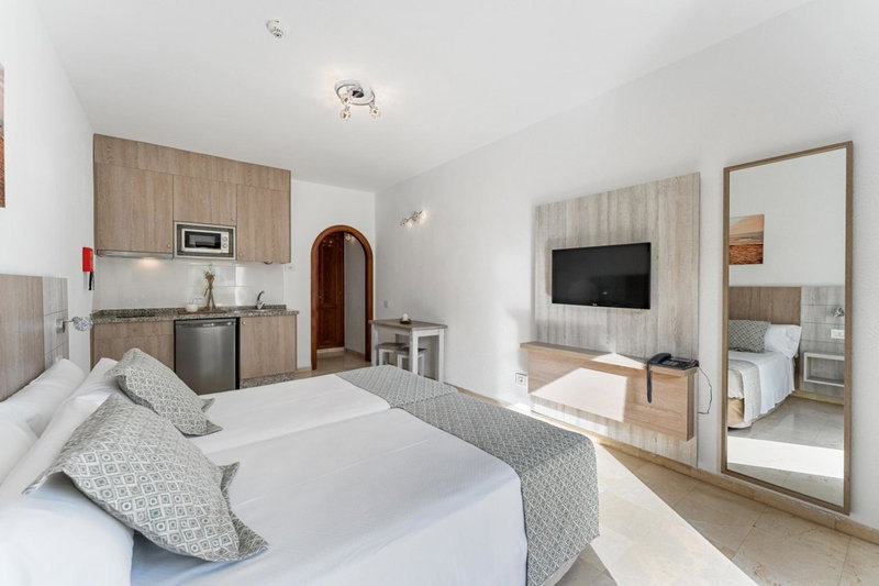 Klayman Olivina Aparthotel, Los Cristianos, Spain