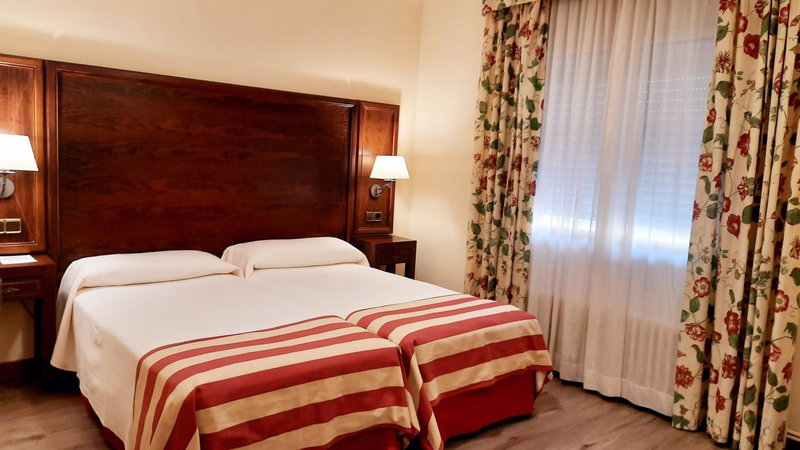 Hotel Urogallo, Vielha, Spain