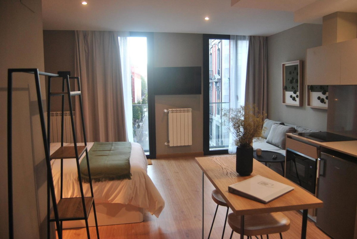Zalle Oviedo Suites, Spain