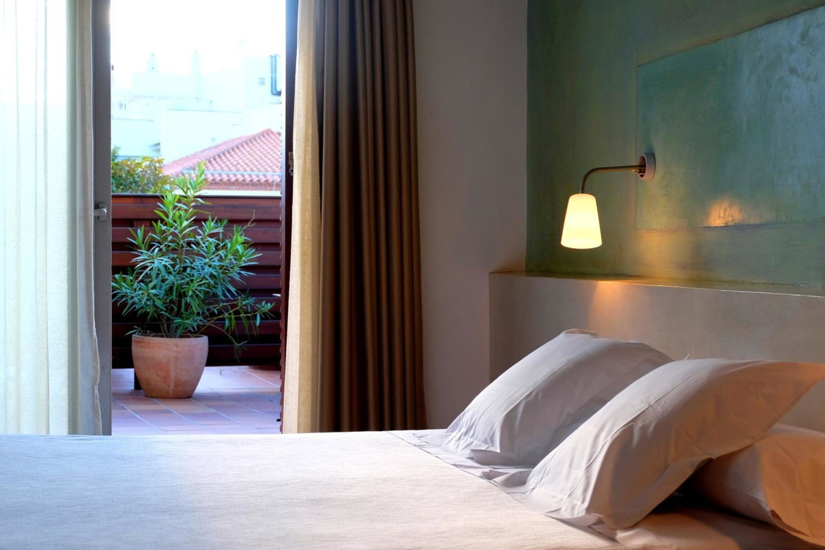 Hotel Carmen, Spain