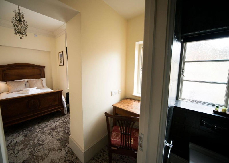 East Walls Hotel, Chichester, United Kingdom