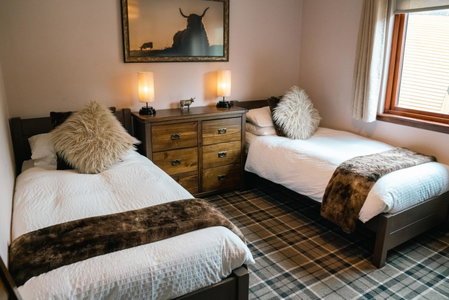 Eriskay Guest House and Aviemore Glamping, Aviemore, United Kingdom