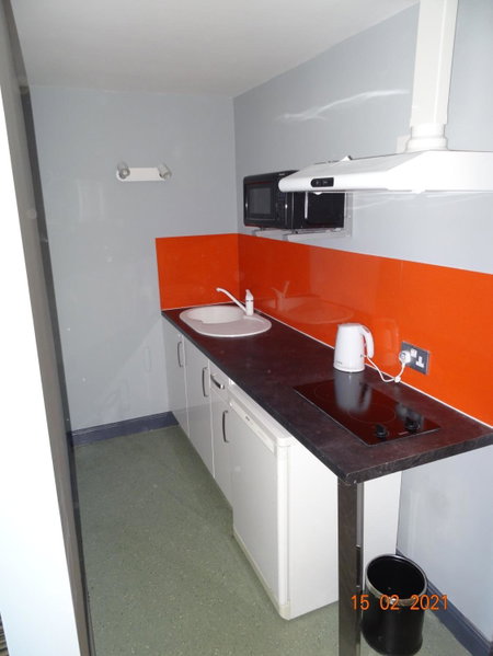 Happy Guests Lodge, Lower Whitley, United Kingdom