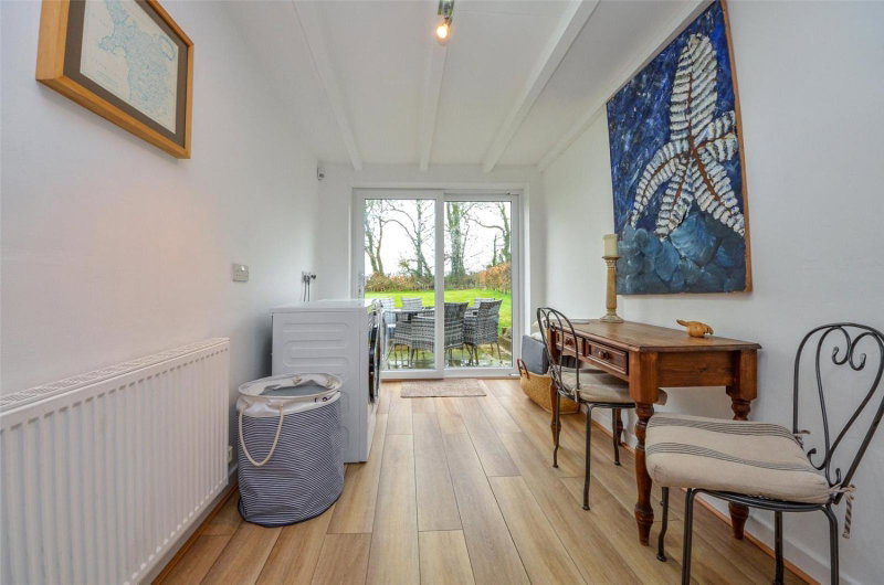 Gwyllt Cottages, Dwyran, United Kingdom