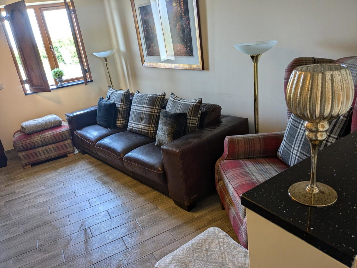 Cozy Cottage Close to Haworth Sleeps 2 with Garden, United Kingdom