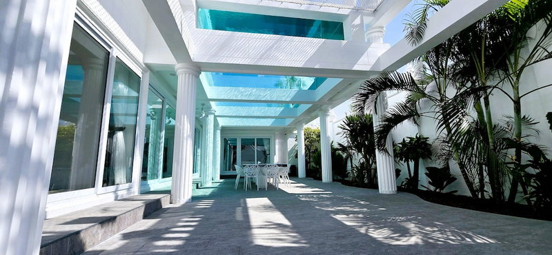 STARLAND Luxury Pool Villa Pattaya 8 Bedrooms, Pattaya, Thailand
