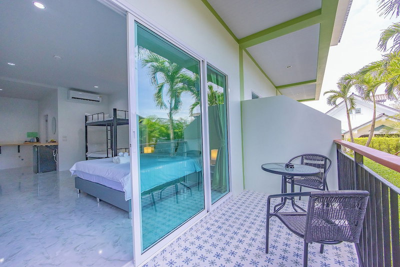 Karon Hotel at 22, Karon, Thailand