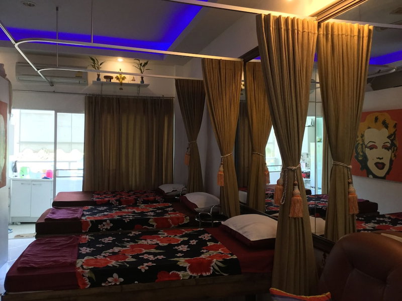 Viewtalay6 by Pat 42, Pattaya, Thailand