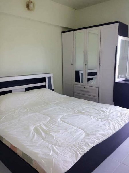 Wattanakham Serviced Apartment, Sawankhalok, Thailand