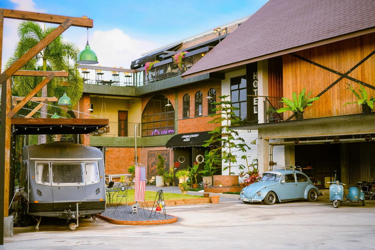 Dream Factory Hotel, Thailand