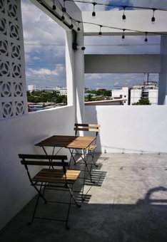 Arun Old Town Hostel, Bangkok, Thailand