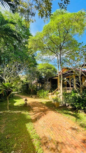 Clean Beach Resort, Ko Lanta, Thailand