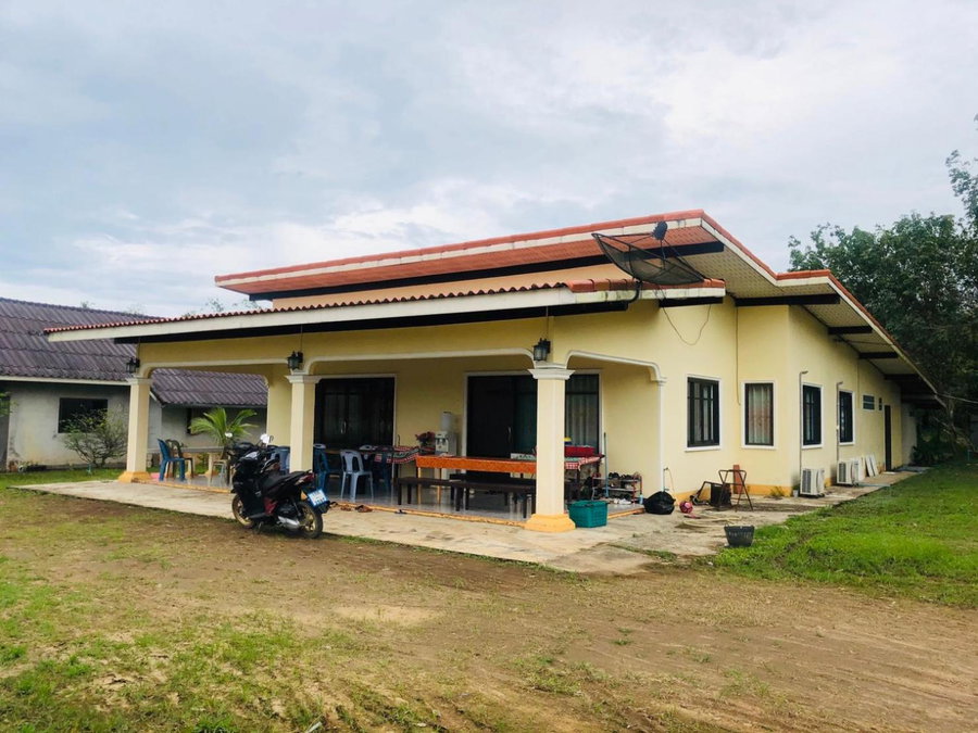เกาะลิบงซันไรส์ โฮมสเตย์ Koh libong sunrise Homestay, Ko Libong, Thailand